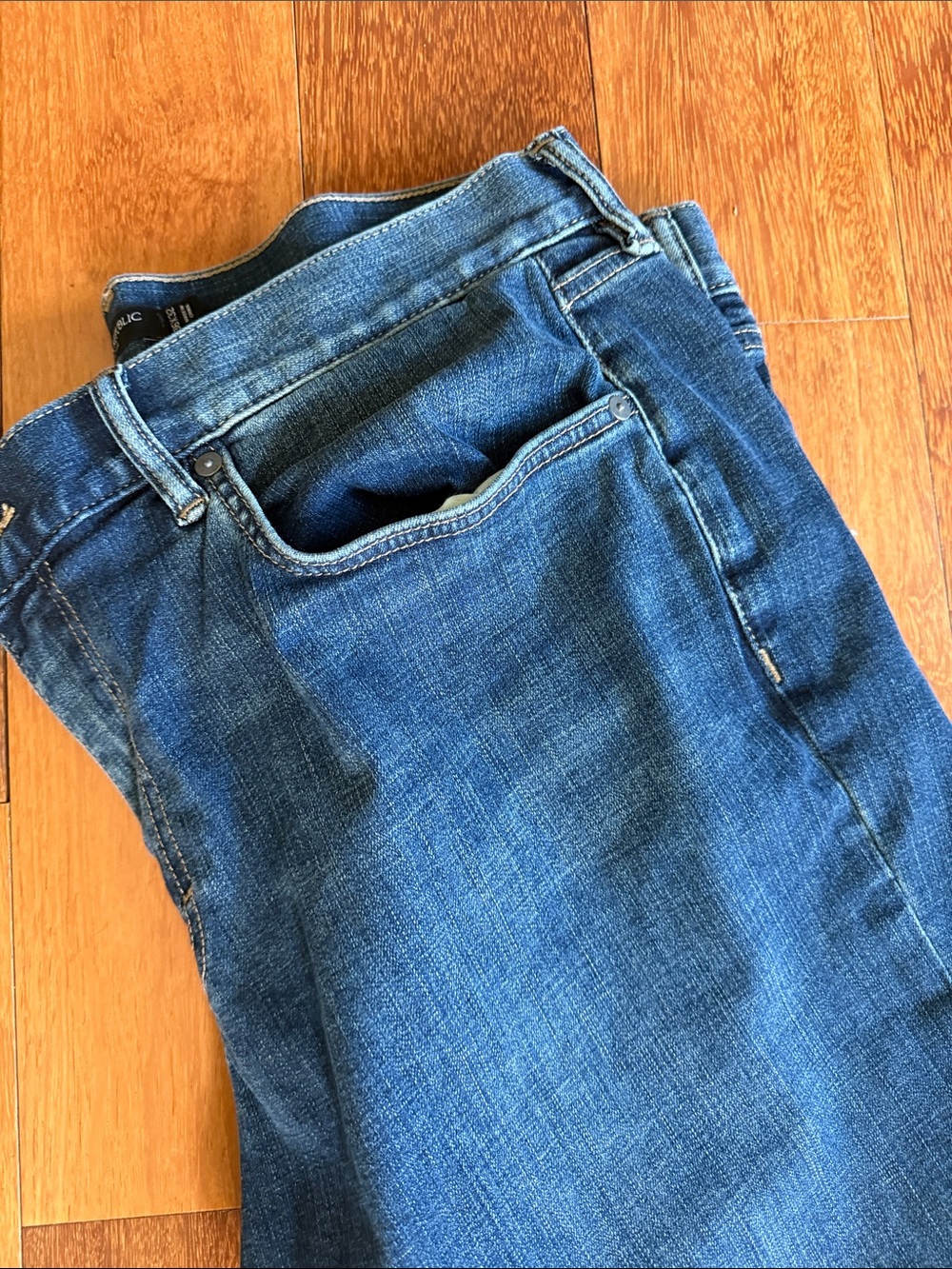 2 pairs of Banana Republic Dark Blue Men’s  Jeans - Picture 3 of 6